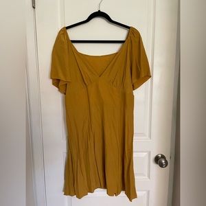 SHEIN XL mustard yellow dress with flutter sleeves